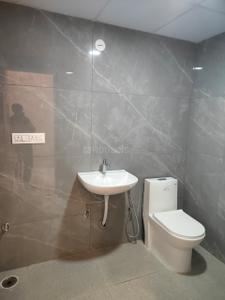 Bathroom Image of 500 Sq.ft 1 BHK Builder Floor for rent in K R Puram Bengaluru for Rs. 16000