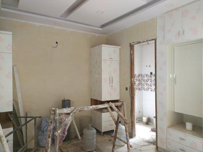 Bedroom Image of 1000 Sq.ft 3 BHK Apartment / Flat for sale in Hari Nagar New Delhi for Rs. 9800000