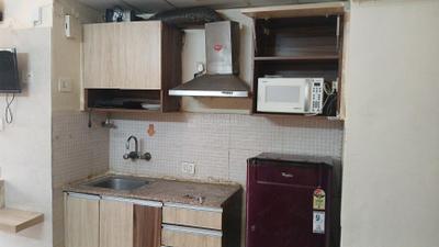 Kitchen Image of 440 Sq.ft 1 RK Apartment / Flat for rent in Supertech Ecociti, Sector 137 Noida for Rs. 20000