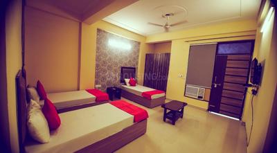 Bedroom Image of HOUSITIZE PG  in Sector 63, Noida