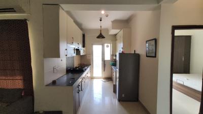 Kitchen Image of 1360 Sq.ft 3 BHK Apartment / Flat for sale in Paramount Floraville, Sector 137 Noida for Rs. 17000000