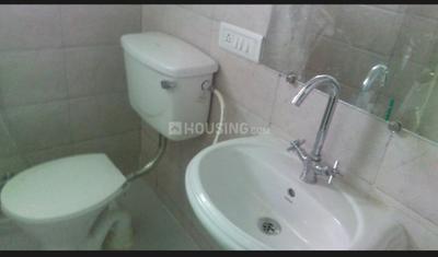 Bathroom Image of 1320 Sq.ft 3 BHK Apartment / Flat for sale in Sare Crescent Green Parc, Sector 92 Gurgaon for Rs. 12000000