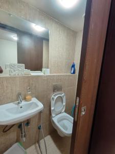 Bathroom Image of 1638 Sq.ft 2.5 BHK Apartment / Flat for sale in Lodha Belmondo, Gahunje Pune for Rs. 23000000