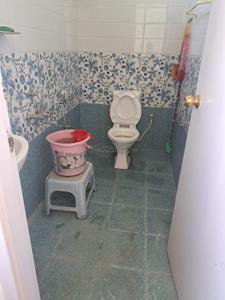 Bathroom Image of 949 Sq.ft 2 BHK Apartment / Flat for sale in Evergreen Apartment At Lakeview Road West Mambalam, Kodambakkam Chennai for Rs. 13500000