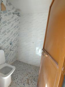 Image of 1800 Sq.ft 3 BHK Builder Floor for rent in HUDA Plot Sector 42, Sector 42, Gurgaon for Rs. 50000