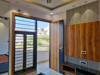 Bedroom Image of 600 Sq.ft 3 BHK Apartment / Flat for sale in Nawada New Delhi for Rs. 6000000