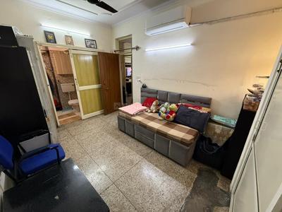 Bedroom Image of 900 Sq.ft 2 BHK Apartment / Flat for sale in Vikaspuri New Delhi for Rs. 12000000