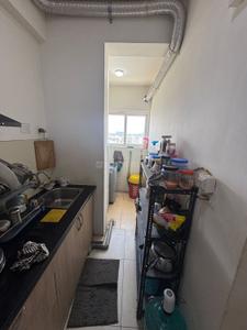 Kitchen Image of 650 Sq.ft 1 BHK Apartment / Flat for rent in Vaswani Menlo Park, Munnekollal Bengaluru for Rs. 28500