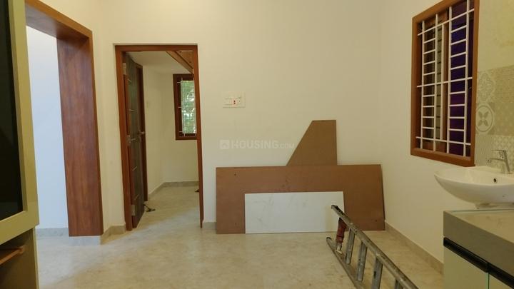 Yasri Living Main Image 1