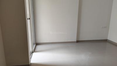 Bedroom Image of 950 Sq.ft 2 BHK Apartment / Flat for rent in Mantra Essence, Undri Pune for Rs. 17500
