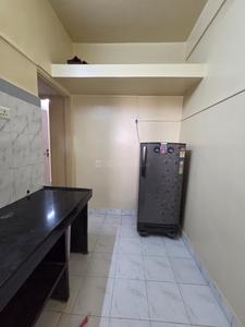 Kitchen Image of 650 Sq.ft 1 BHK Apartment / Flat for rent in Hermes Complex, Sangamvadi Pune for Rs. 36000