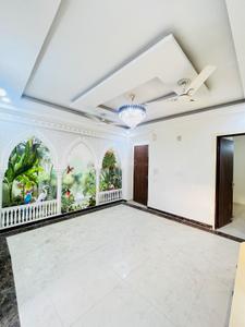 Hall Image of 1050 Sq.ft 3 BHK Apartment / Flat for sale in Suraj Vihar New Delhi for Rs. 7050000