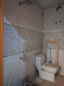 Common Bathroom Image of 1450 Sq.ft 3 BHK Apartment / Flat for sale in Sector 73 Noida for Rs. 5000011