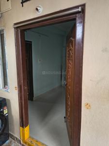 Image of 500 Sq.ft 1 BHK Builder Floor for rent in Mahadevpur Colony, Hyderabad for Rs. 12000