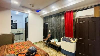 Bedroom Image of 600 Sq.ft 1 BHK Apartment / Flat for sale in Indirapuram Ghaziabad for Rs. 4500000