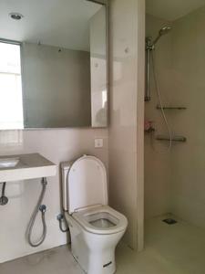 Bedroom Three Image of 1400 Sq.ft 3 BHK Apartment / Flat for sale in Lodha Luxuria, Thane West Thane for Rs. 22500000