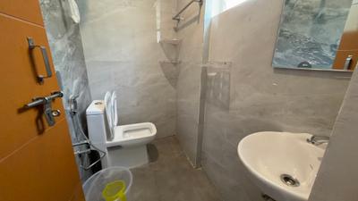 Bathroom Image of 600 Sq.ft 1 BHK Apartment / Flat for rent in Nagavara Bengaluru for Rs. 26000