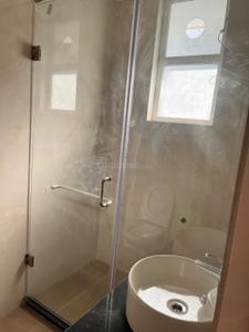 Bathroom Image of 1400 Sq.ft 3 BHK Apartment / Flat for sale in K L Poonam Apartments Phase 2, Lukarganj Allahabad for Rs. 19000000