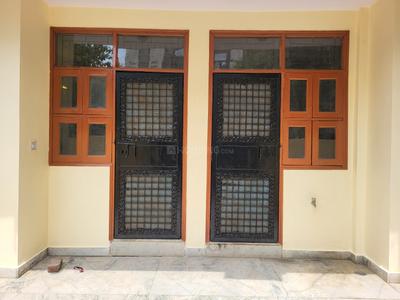 Balcony Image of 900 Sq.ft 2 BHK Apartment / Flat for rent in Vaishali Ghaziabad for Rs. 22000