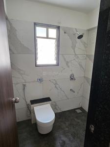 Bathroom Image of 914 Sq.ft 2.5 BHK Apartment / Flat for sale in Shree Nivasa Elevia Phase I, Mundhwa Pune for Rs. 11500000