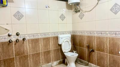 Bathroom Image of Boys PG Noida in Sector 27, Noida