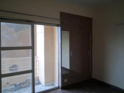 Bedroom Image of 1592 Sq.ft 3 BHK Apartment / Flat for sale in Paras Tierea, Sector 137 Noida for Rs. 13500000