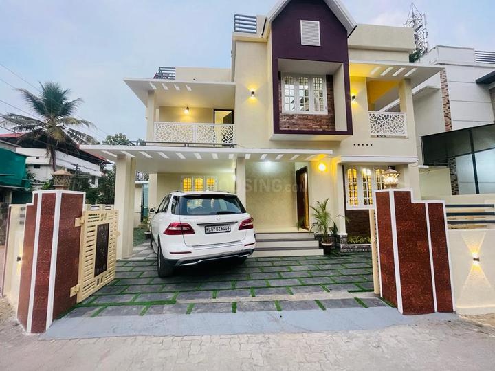 4 BHK 2000 Sqft Independent House for sale at Edappally, Kochi