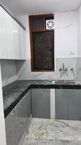 Kitchen Image of 600 Sq.ft 1 BHK Builder Floor for rent in Partik Panchsheel Vihar, Khirki Extension New Delhi for Rs. 17000