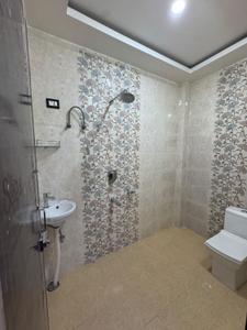 Bathroom Image of 1250 Sq.ft 2 BHK Builder Floor for rent in Kursi Road Lucknow for Rs. 12000