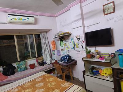 Bedroom Image of 1200 Sq.ft 3 BHK Apartment / Flat for sale in Mehta Shivneri CHSL, Kandivali West Mumbai for Rs. 23500000