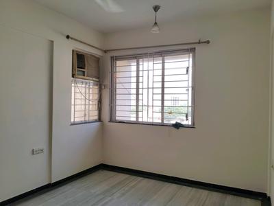 Bedroom Image of 981 Sq.ft 2 BHK Apartment / Flat for sale in Nirmal City Of Joy, Mulund West Mumbai for Rs. 18500000