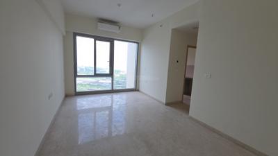 Living Room Image of 1000 Sq.ft 2 BHK Apartment / Flat for rent in Piramal Aranya, Byculla Mumbai for Rs. 110000