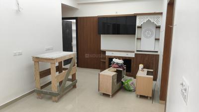 Living Room Image of 1400 Sq.ft 3 BHK Apartment / Flat for rent in Shri Radha Aqua Garden, Noida Extension Greater Noida for Rs. 24000