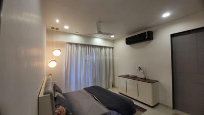 Bedroom Image of 1400 Sq.ft 3 BHK Apartment / Flat for rent in Harni Vadodara for Rs. 20000