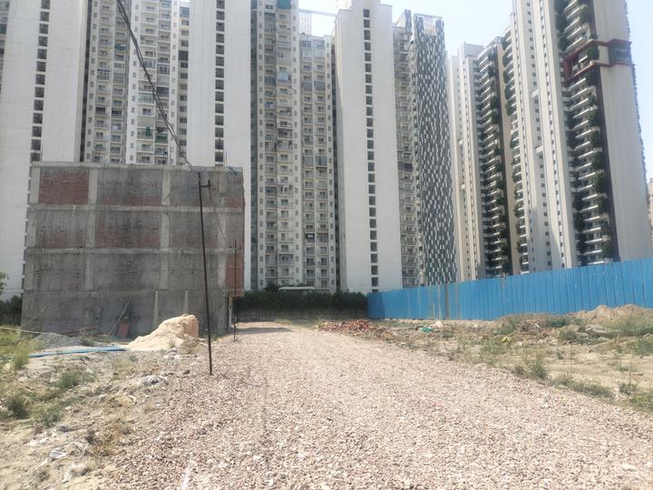 Central 107 By uday Main Image 1