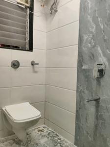 Common Bathroom Image of 450 Sq.ft 1 BHK Apartment / Flat for rent in Adityaraj Shanti Sadan, Vikhroli East Mumbai for Rs. 38000