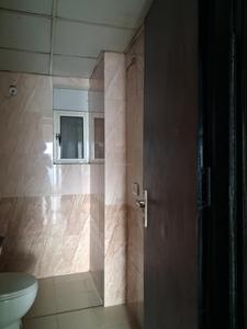 Common Bathroom Image of 1320 Sq.ft 3 BHK Apartment / Flat for sale in Nimbus The Hyde Park, Sector 78 Noida for Rs. 15600000