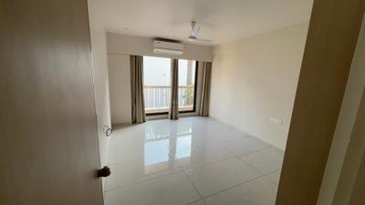 Bedroom Image of 2300 Sq.ft 3 BHK Apartment / Flat for rent in Aashka Aatman, Vastrapur Ahmedabad for Rs. 60000