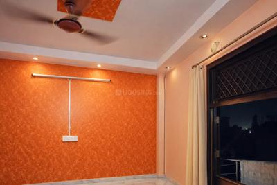 Bedroom Image of 750 Sq.ft 2 BHK Apartment / Flat for rent in Shahdara New Delhi for Rs. 10000