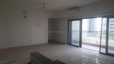 Living Room Image of 2001 Sq.ft 3 BHK Apartment / Flat for rent in Sobha City, Sector 108 Gurgaon for Rs. 75000