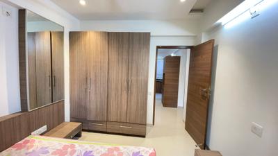 Bedroom Image of 1245 Sq.ft 2 BHK Apartment / Flat for rent in Shyamal Ahmedabad for Rs. 30000