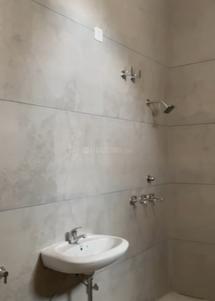 Bathroom Image of 1818 Sq.ft 3 BHK Independent House for sale in Green Park, Dashmukh Nagar Rudrapur for Rs. 21000000