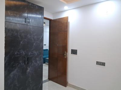 Bedroom Image of 1500 Sq.ft 4 BHK Apartment / Flat for sale in JMD Aashirwad Apartment, Sector 73 Noida for Rs. 5500000