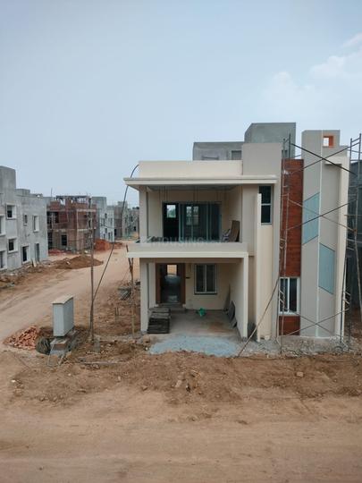 Srigdha Rising East Main Image 1