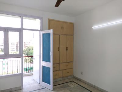 Bedroom Image of 2000 Sq.ft 3 BHK Apartment / Flat for sale in DDA New Cosmopolitan Apartments, Sector 10 Dwarka New Delhi for Rs. 26100000