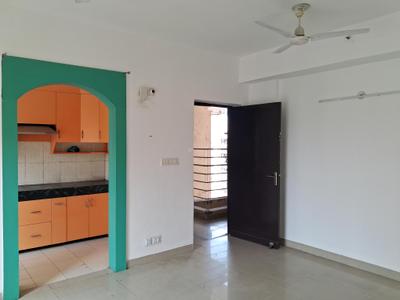 Living Room Image of 924 Sq.ft 2 BHK Apartment / Flat for rent in Paras Tierea, Sector 137 Noida for Rs. 25000