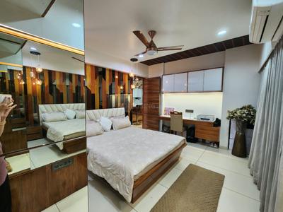 Bedroom Image of 2295 Sq.ft 3 BHK Apartment / Flat for sale in Addor Cloud 9, Ambawadi Ahmedabad for Rs. 29500000