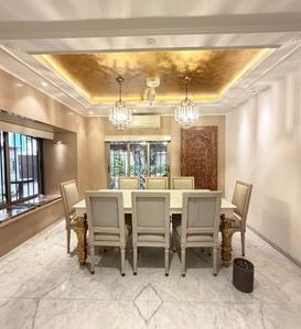 5 BHK Flat