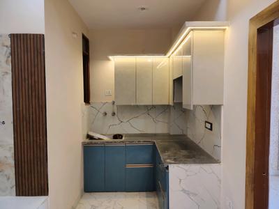 Kitchen Image of 700 Sq.ft 2 BHK Apartment / Flat for sale in DLF Ankur Vihar Ghaziabad for Rs. 2000000