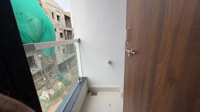 Balcony Image of 600 Sq.ft 1 BHK Apartment / Flat for rent in Scheme No 113 Indore for Rs. 21000